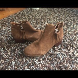 Brown Steve Madden booties